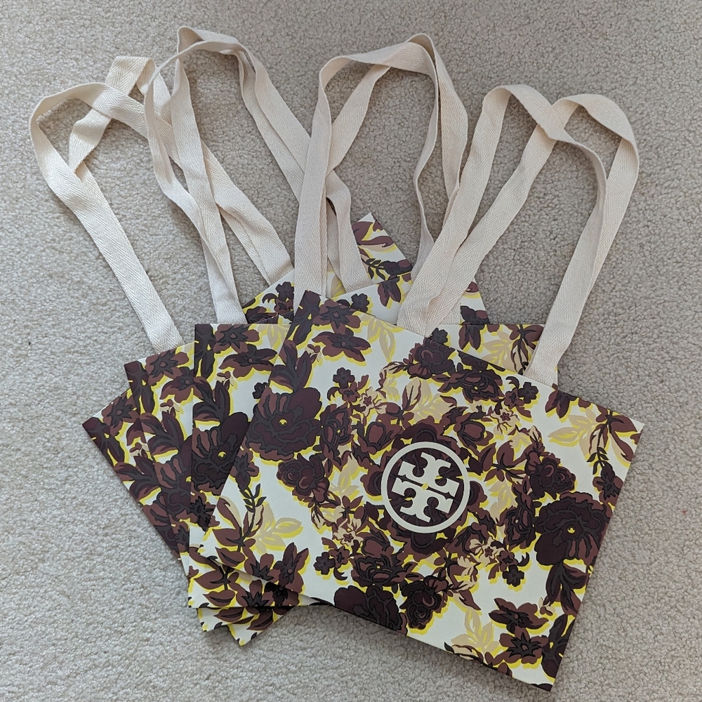 Tory Burch Gift Bags (4)